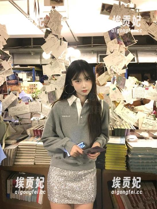 访问17cgcg2吃瓜官网传送门获取第一手爆料