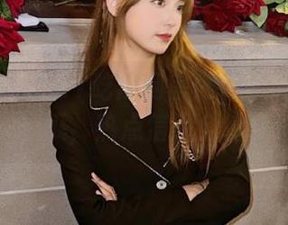 17吃瓜网官网网站带你实时吃瓜，热点信息全掌握