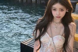 51吃瓜今日热门大瓜发布，直达最新明星八卦现场