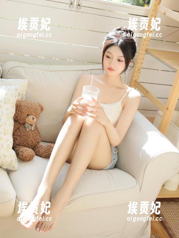 下载安装51吃瓜中心app尽享瓜田趣事不停歇