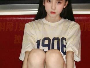 如何通过51爆料网网页观看独家吃瓜爆料内容