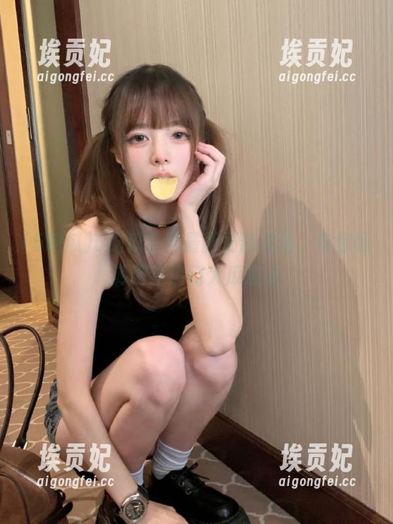 5吃瓜 5吃瓜官网最新更新速递,带你畅游网络热门大瓜现场