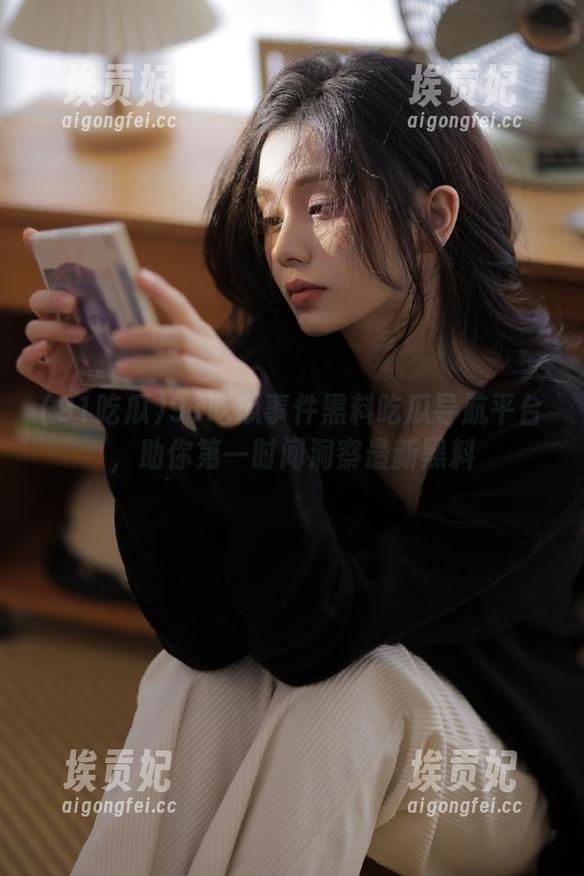 91吃瓜事件黑料吃瓜导航平台，助你第一时间洞察最新黑料