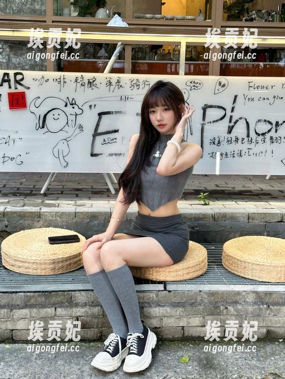 91吃瓜事件黑料吃瓜苹果版上线，今晚瓜王花落谁家？