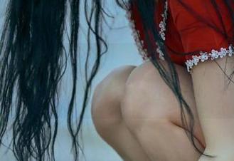 五一吃瓜群众莫里秀APP上线，观看精彩纷呈的瓜田大战