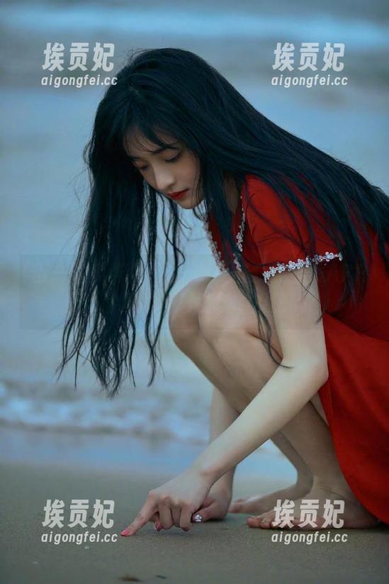 五一吃瓜群众莫里秀APP上线，观看精彩纷呈的瓜田大战