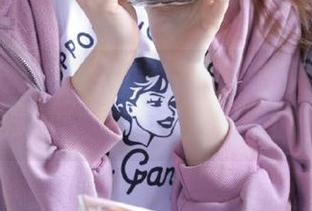 最新吃瓜最前线猛料，妹子现场直播带你精彩观看体验