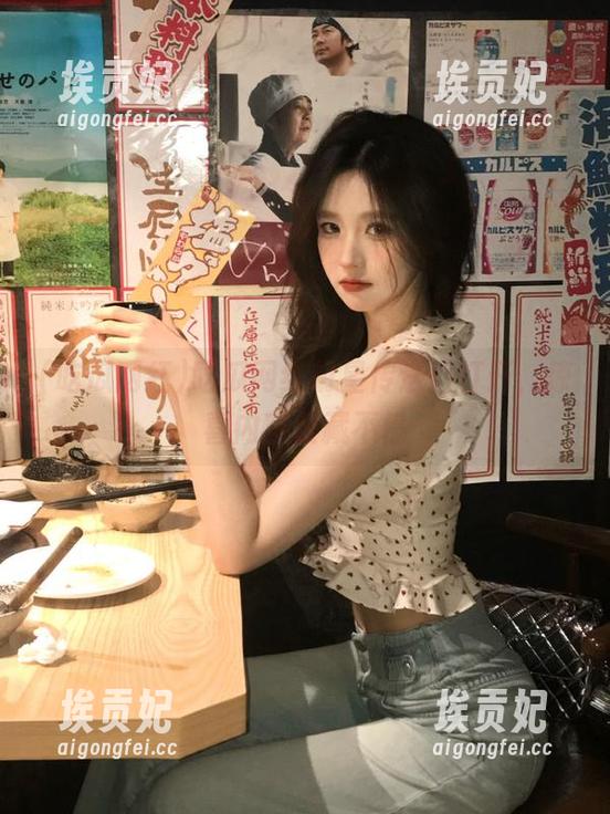 吃瓜网红明星传送门打开，惊喜内容收藏不停