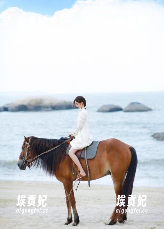 经传送门揭秘网曝吃瓜网红主播内幕，网友纷纷吐槽狂欢