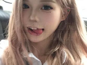 妹子告诉你哪里有靠谱的趴哥黑料苹果版下载链接！