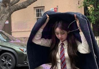 下载国产黑料不打烊.su入口，轻松掌握最新热门吃瓜黑料！