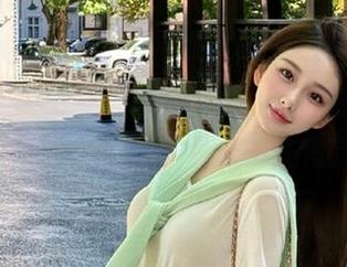 想追热点?吃瓜网166.su黑料不打烊网址苹果版更新,女生首选平台!