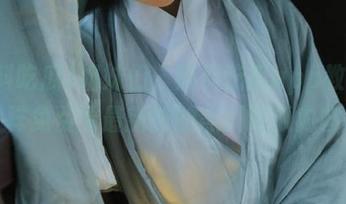 姐妹们，黑料吃瓜app教你怎样免费看最新鲜的黑料吃瓜内容