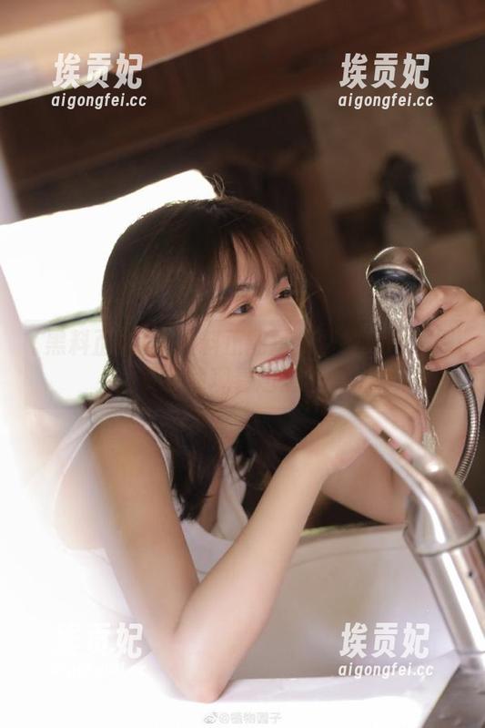 黑料正能量免费视频网站网页在线观看超清不卡