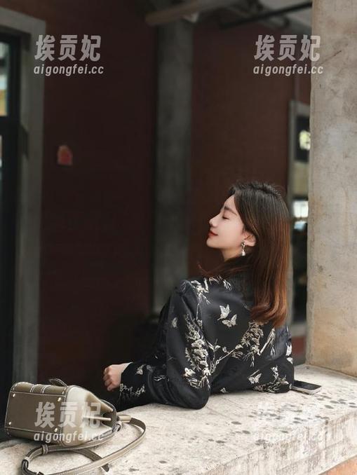 黑料正能量2025最新入口ios网页无广告高速访问