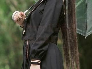 黑料社app直达首页，网友们的瓜永远没底线！