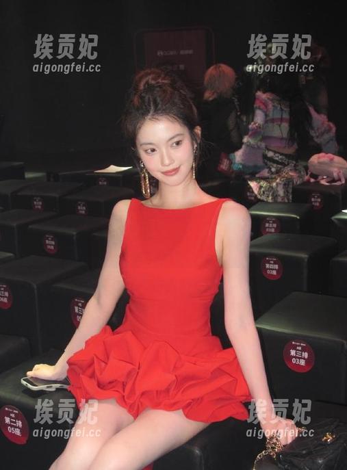 黑料社 黑料社不打烊,观看最新黑料带你吃瓜不停