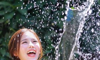 黑料社区网站官网女生私藏的娱乐八卦基地